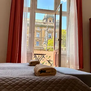 Hotel apartamentowy Roller