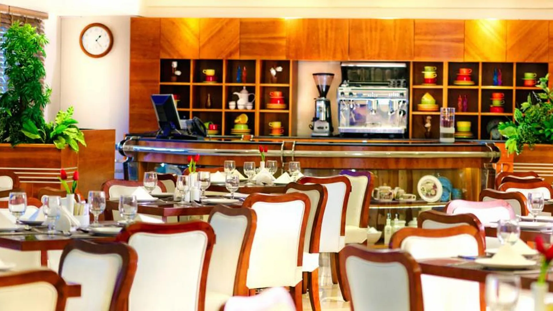 Golden Sands Hotel Apartments Dubai