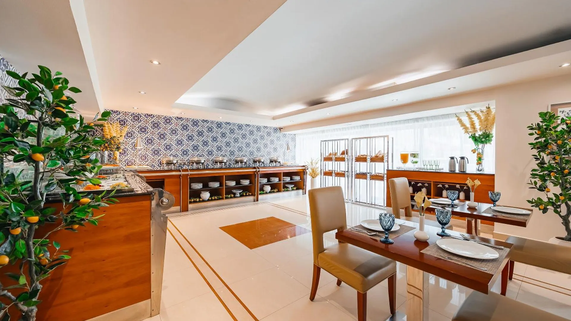 *** Aparthotel Golden Sands Hotel Apartments Dubai United Arab Emirates